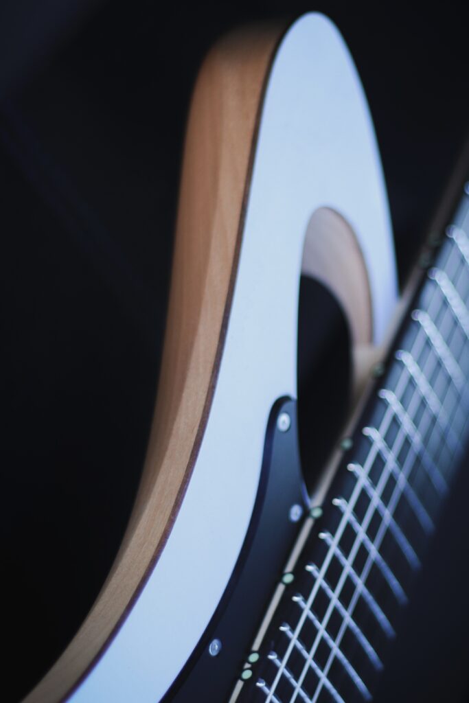 楽器×自動車』“クルマ”に魅せられたエレキギターを徹底解説『＃13 