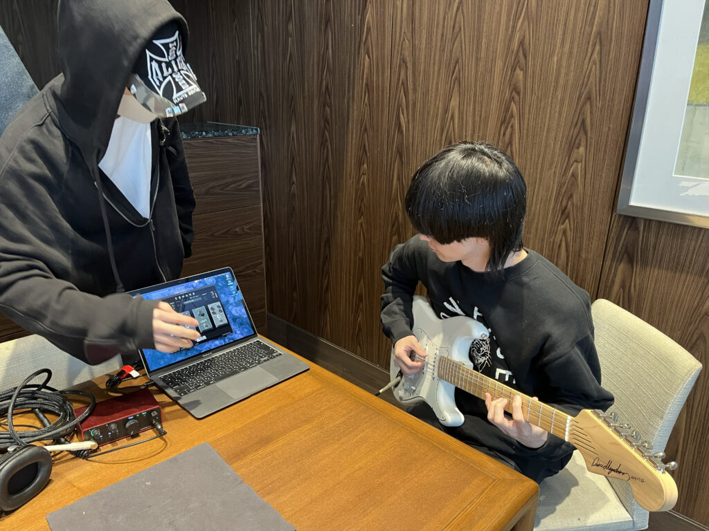 ギターリペア　出張ギター修理　東京都