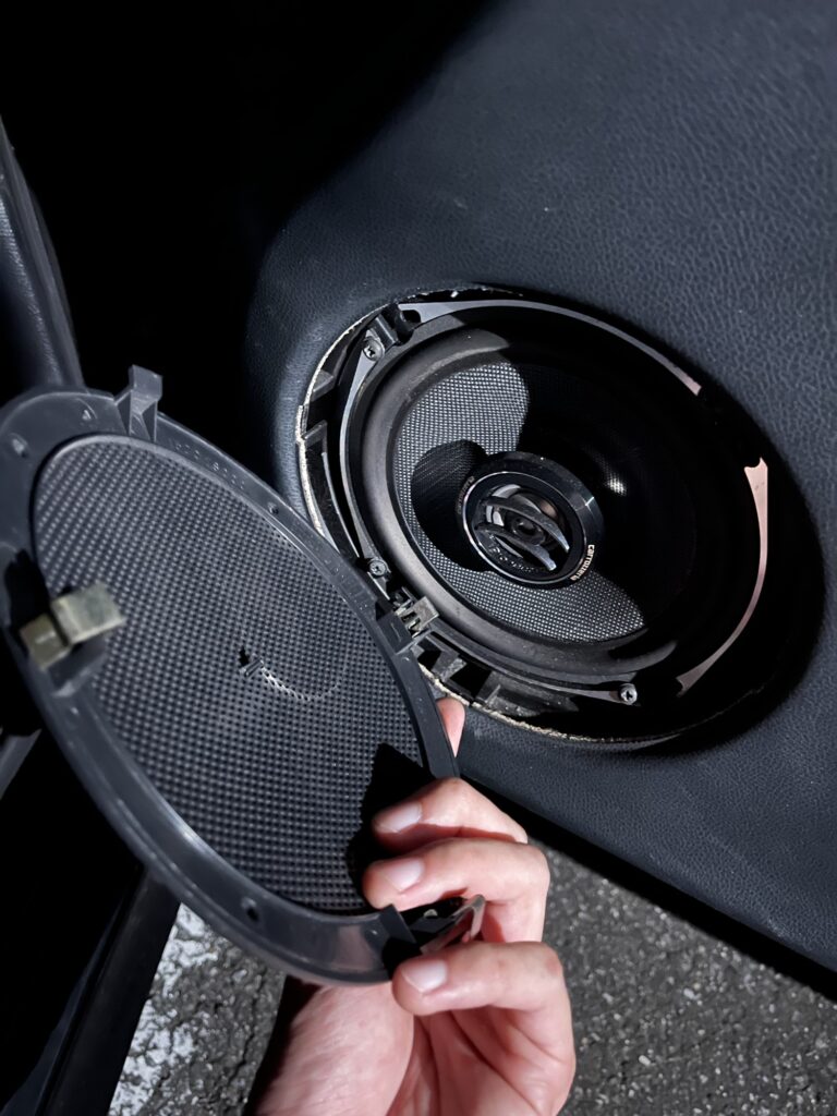 ドアが外側から開かない アルファロメオ156 フェーズ1 V6 2.5L 24V Q-system