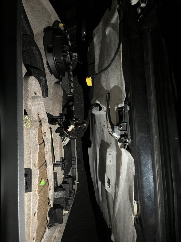 ドアが外側から開かない アルファロメオ156 フェーズ1 V6 2.5L 24V Q-system