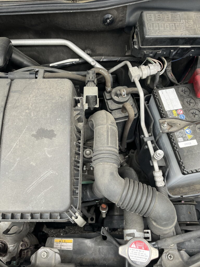 スズキアルトラパン　he21s　エンジンルーム