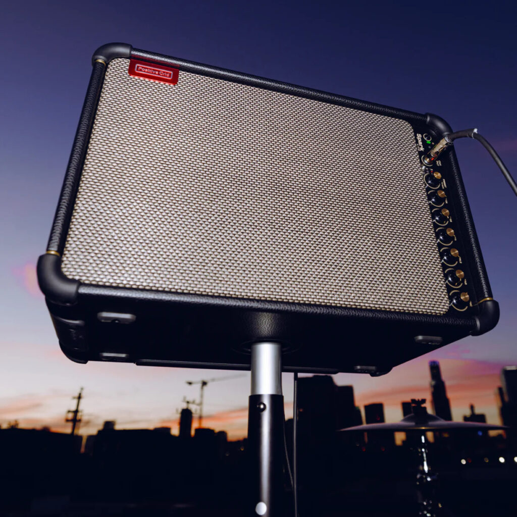 ギターアンプ　ベースアンプ　セール対象　positive grid spark series