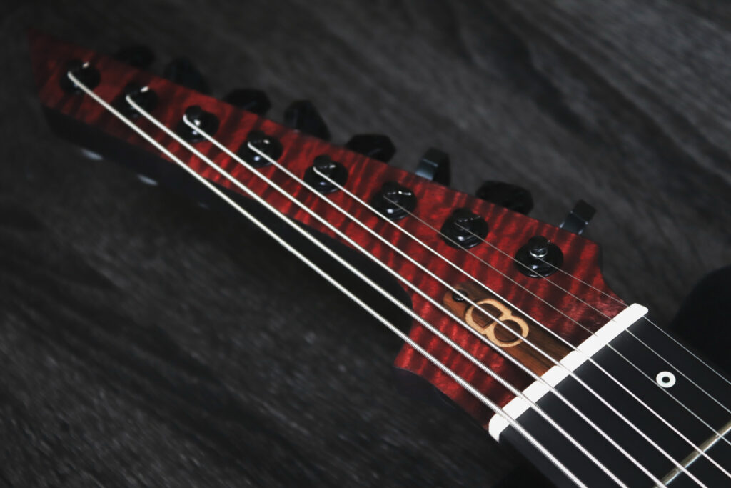 OD Guitars Asteria 8string ベッド