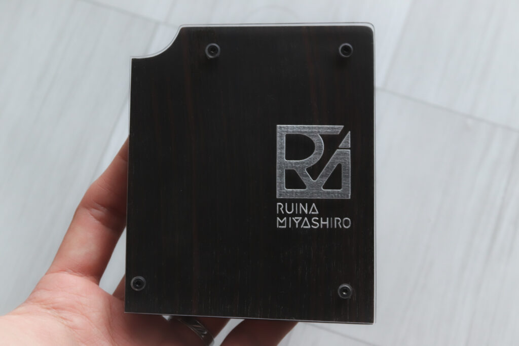 フィンガーレスト　ベース　高さ調整