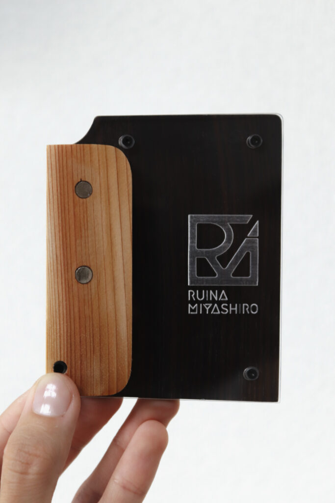 フィンガーランプ　エレキベース　高さ調整　取り付け方法