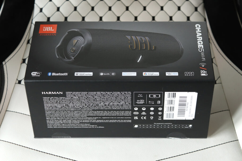 JBL CHARGE5 外箱