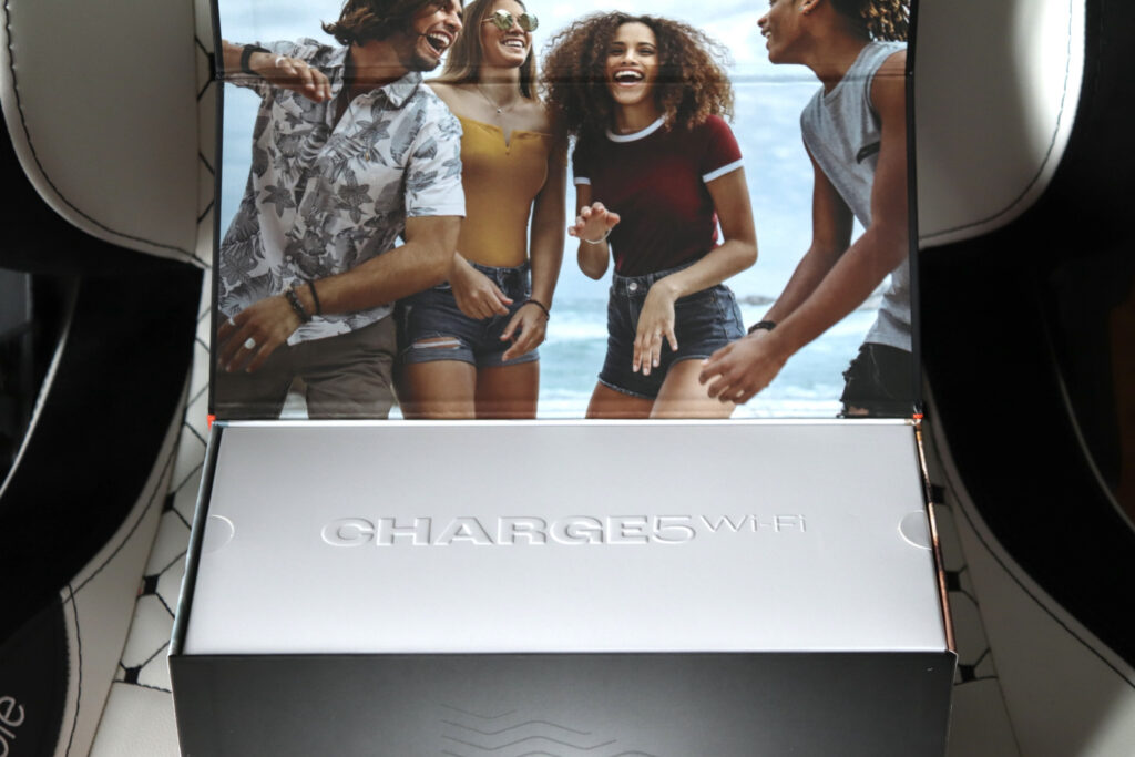 JBL CHARGE5 開封