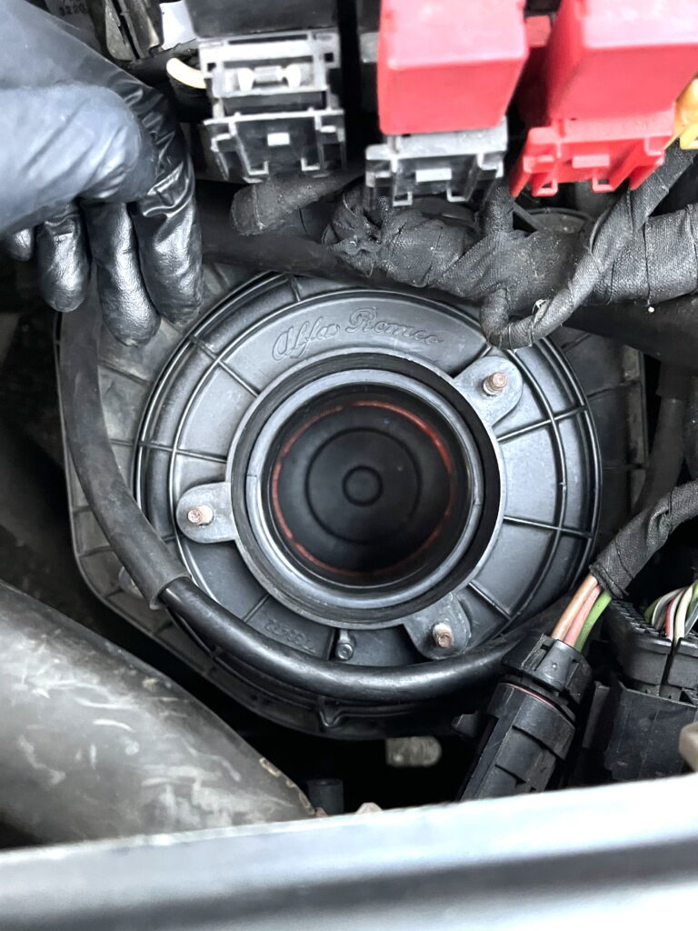 アルファロメオ156 吸気系マウントパーツ