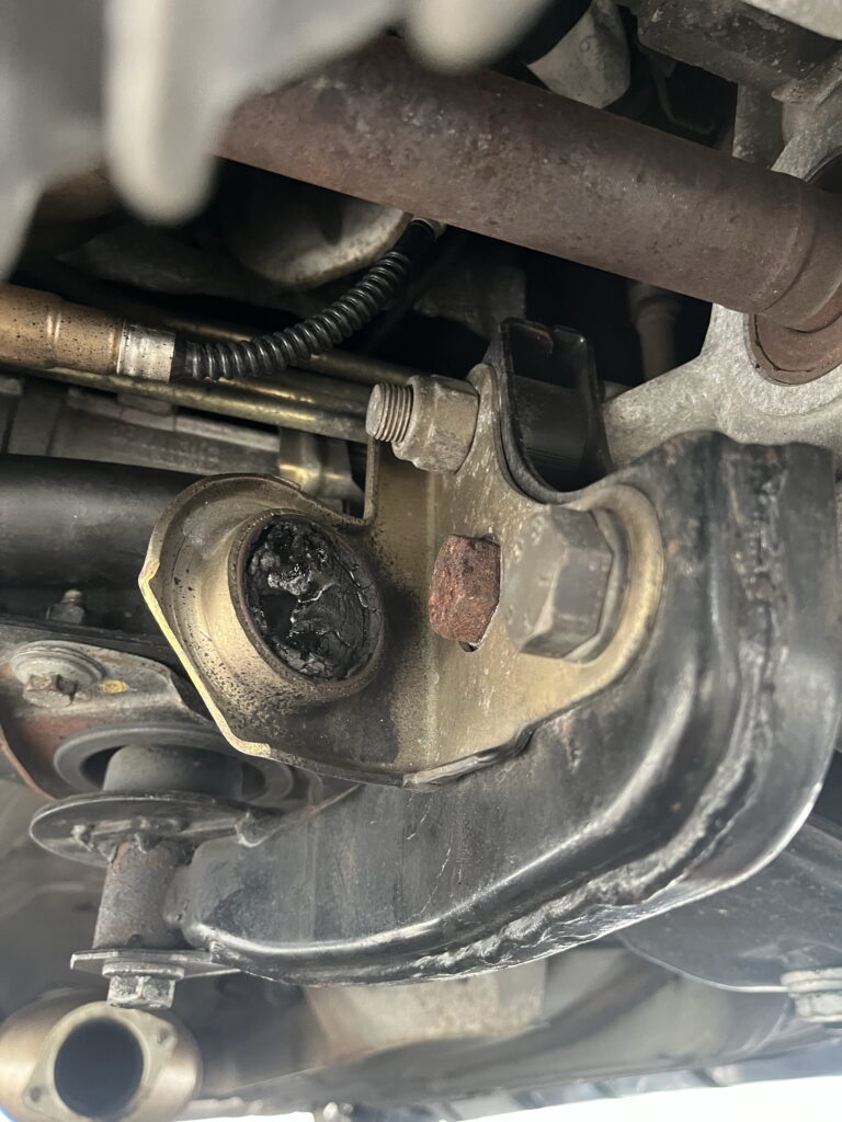 アルファロメオ156 マフラーハンガーブッシュ