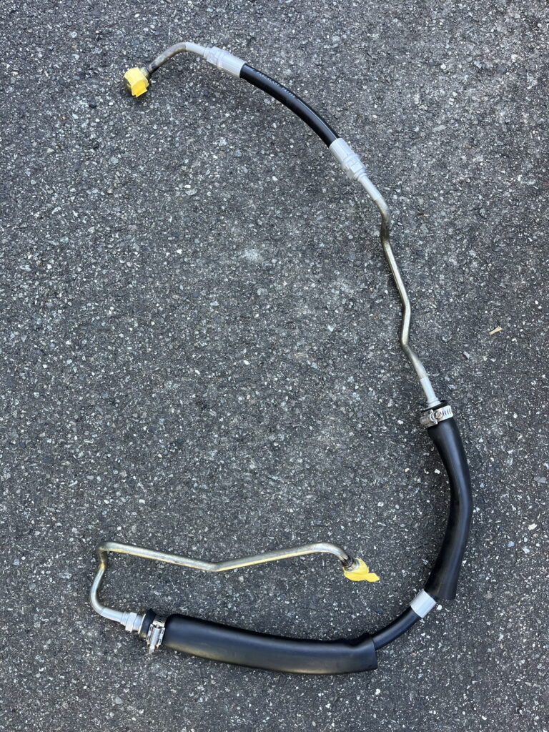 アルファロメオ156 パワーステアリングホース 修理