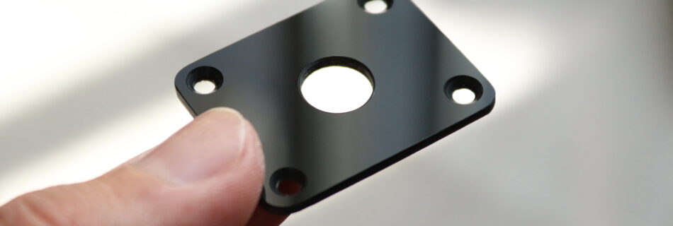 YAMAHA ヤマハ　BB235 YNS 5弦　ジャックプレート複製