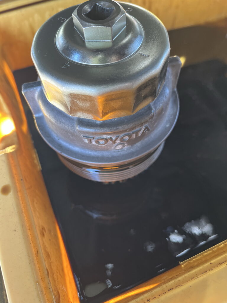 GRX120 トヨタマークX フィルターエレメント交換時期 汚れ具合