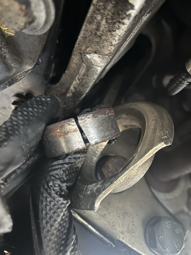 アルファロメオ156 マフラーハンガーブッシュ交換