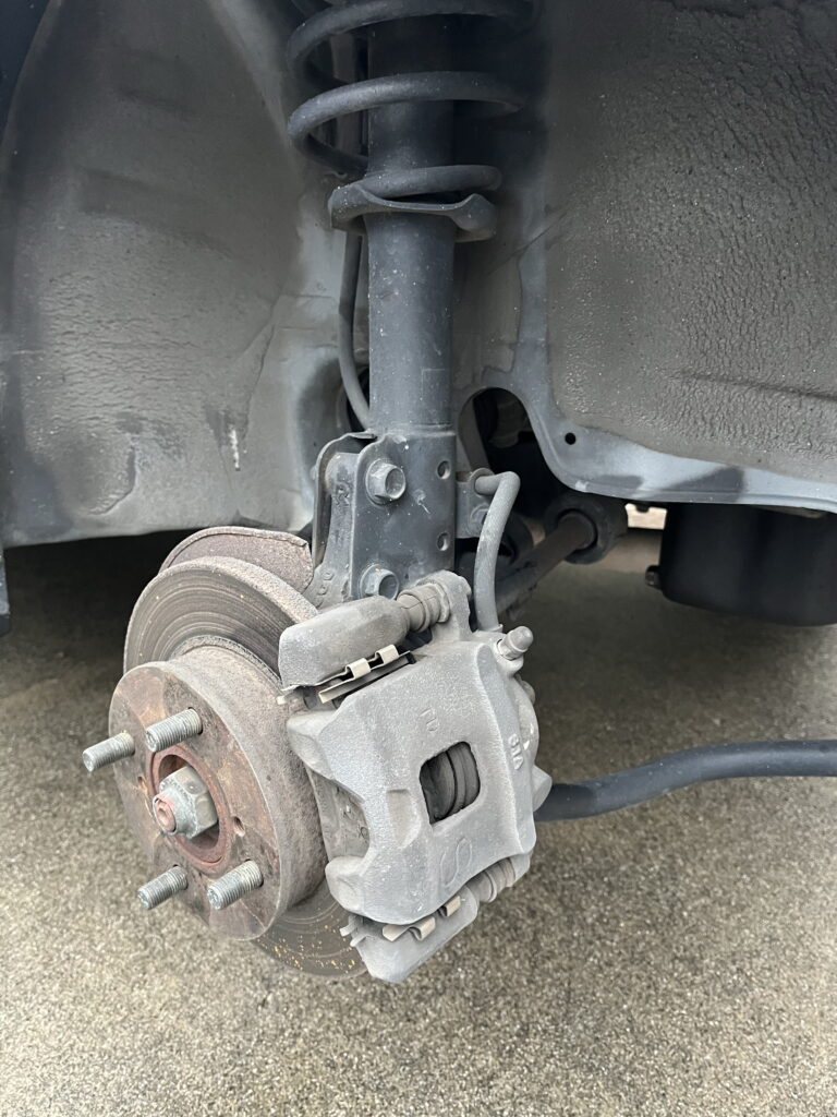 アルトラパンHE21S ブレーキ　ホイール外し