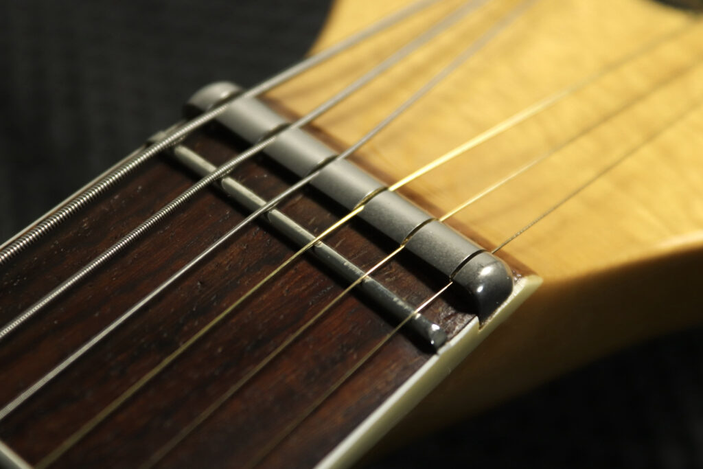 ニッケルフレット　Mosrite モズライト　リペア　修理　黒雲製作所