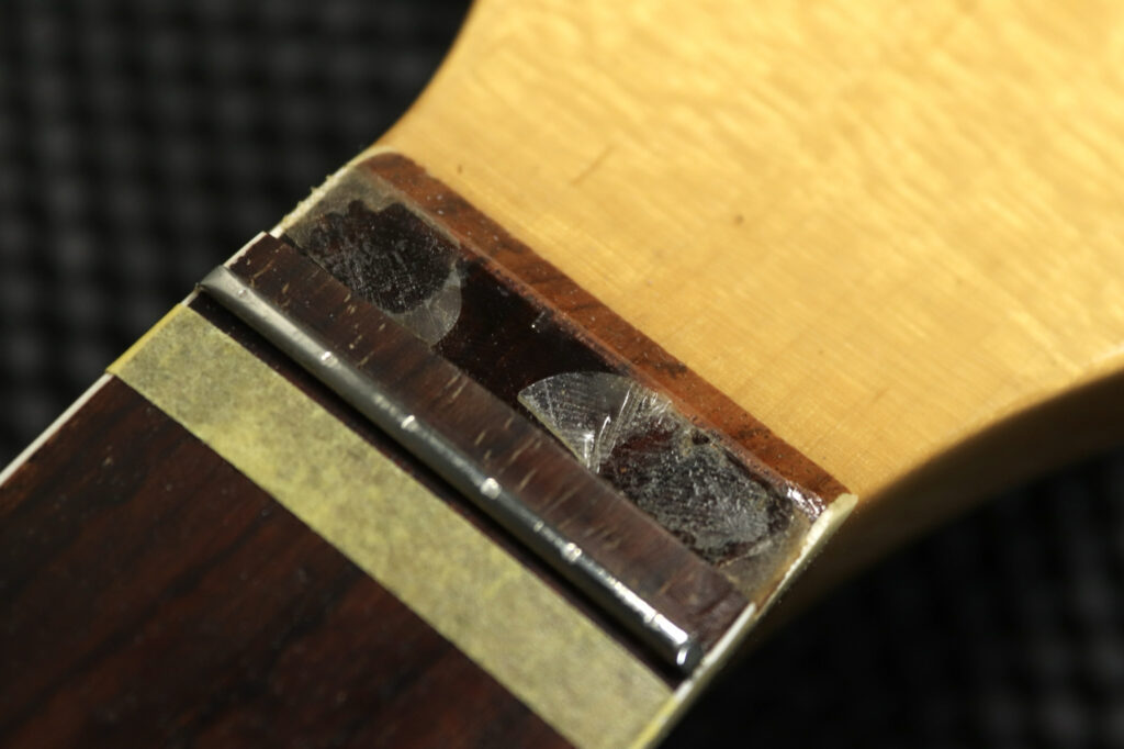 ナット　Mosrite モズライト　黒雲製作所