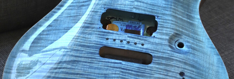 ギター　再塗装　艶あり　PRS　組み込み前