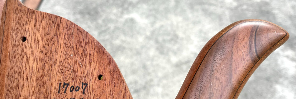 ベース　ハイフレット　削る　カッタウェイ加工　塗装