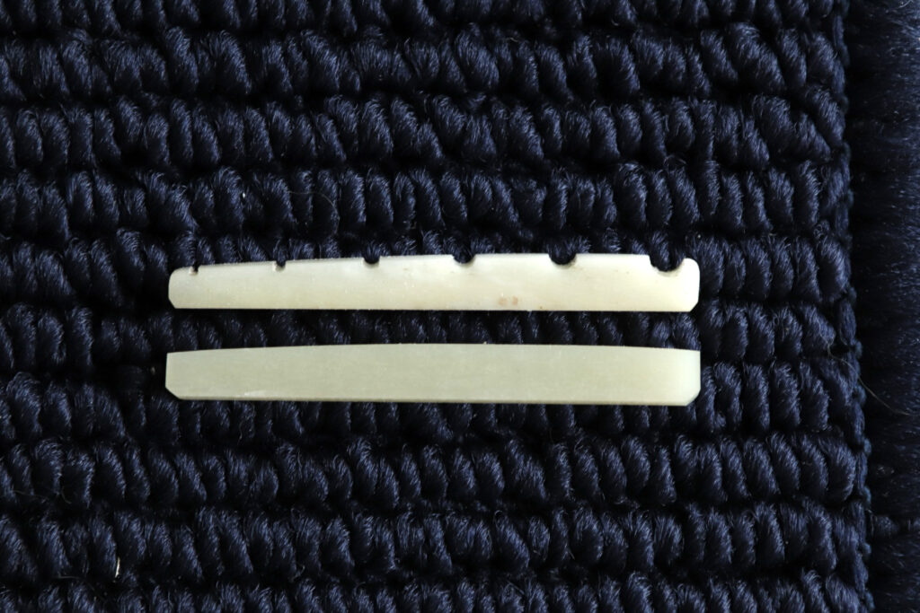 ６弦ベース　ハイF仕様　ナット交換　調整　High Fチューニング　アトリエZ ATELIERZ