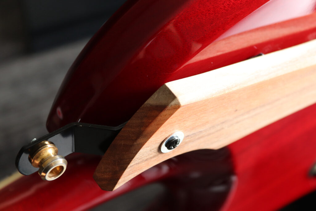 Burny(バーニー)モッキンバードMG-340X ヘッド落ち ストラップピン延長アタッチメント