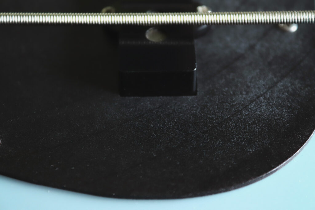 レコードピックガード　Freedom Custom Guitar Research Retro Series JB 5strings フリーダム　ベース　国産　日本　ソニックブルー
