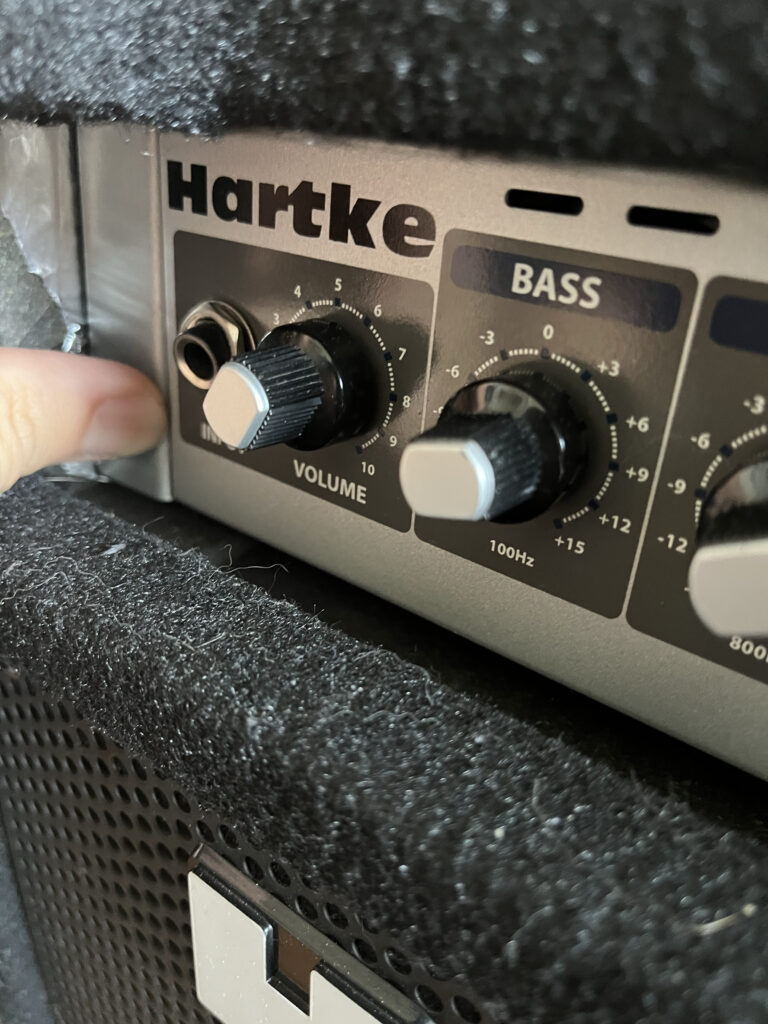 Hartke A35 ジャック故障 ベースアンプ 自宅用 練習用 コンボアンプ