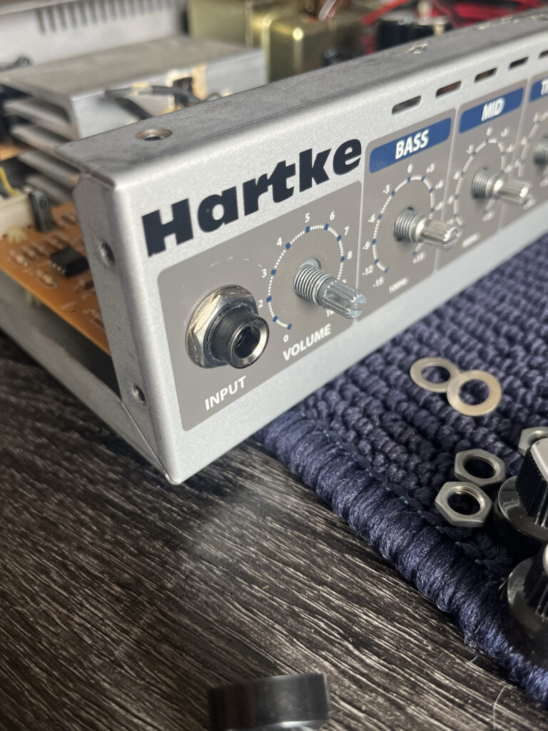 Hartke A35 ジャック故障 ベースアンプ 自宅用 練習用 コンボアンプ